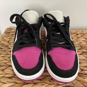 Pink cactus Jordan’s USED 6.5